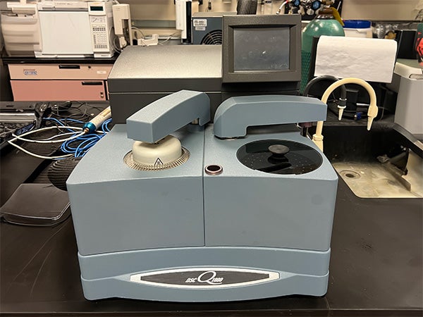 Shimadzu TGA 50H (Dr. Rex)